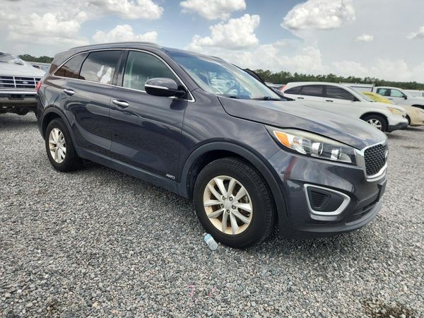 2017 KIA SORENTO L, LX
