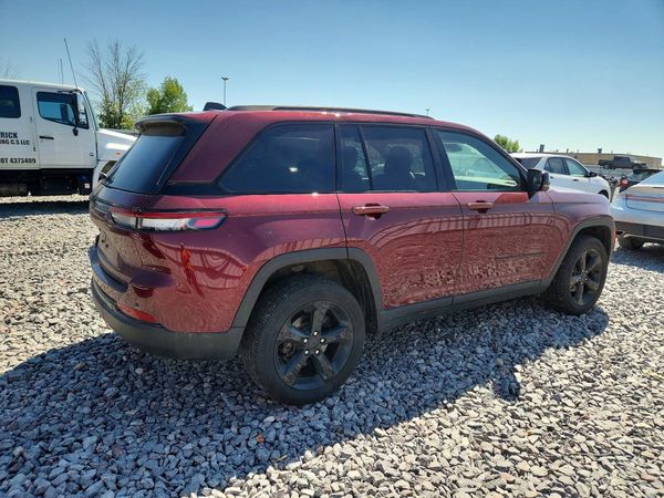 2024 JEEP GRAND CHEROKEE