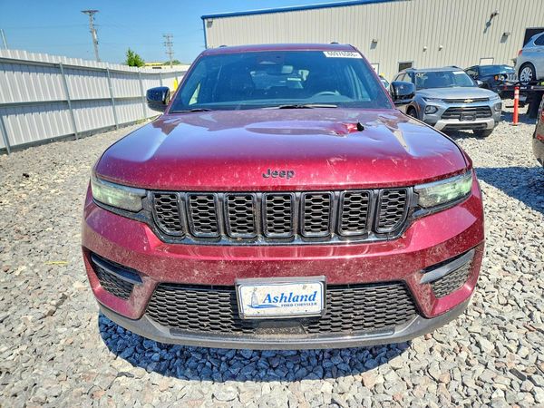 2024 JEEP GRAND CHEROKEE