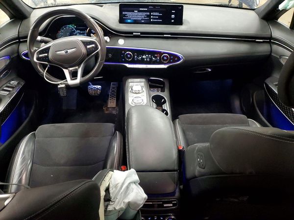 2022 GENESIS GV70