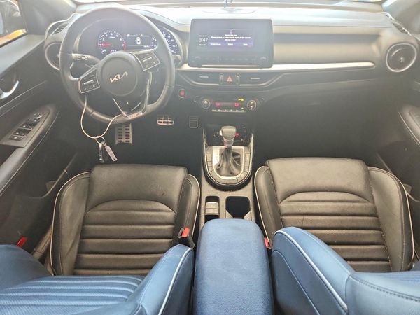 2024 KIA FORTE GT Line
