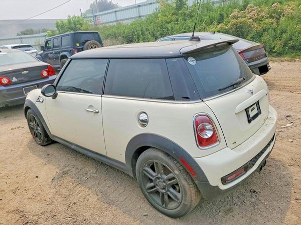 2012 MINI COOPER