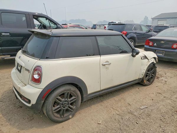 2012 MINI COOPER