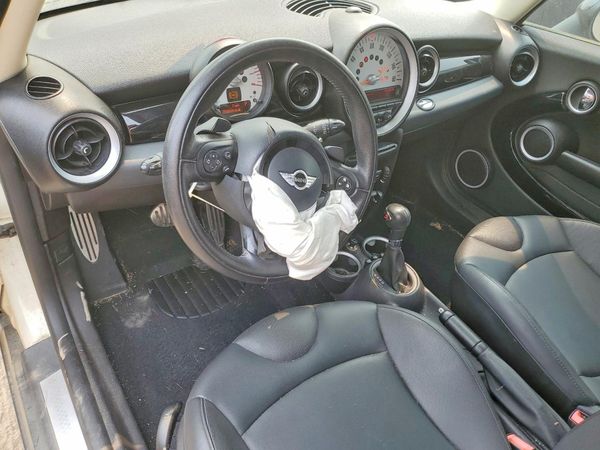 2012 MINI COOPER