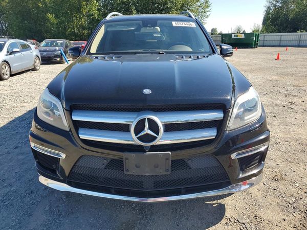 2014 MERCEDES-BENZ GL GL 550 4MATIC