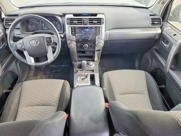 2022 TOYOTA 4RUNNER SR5