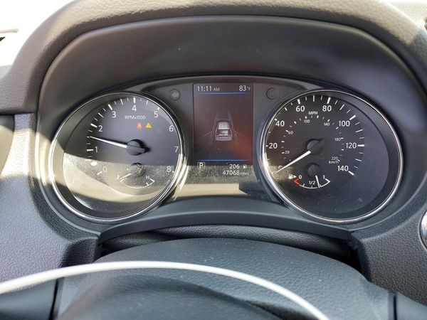 2019 NISSAN ROGUE