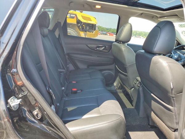 2019 NISSAN ROGUE