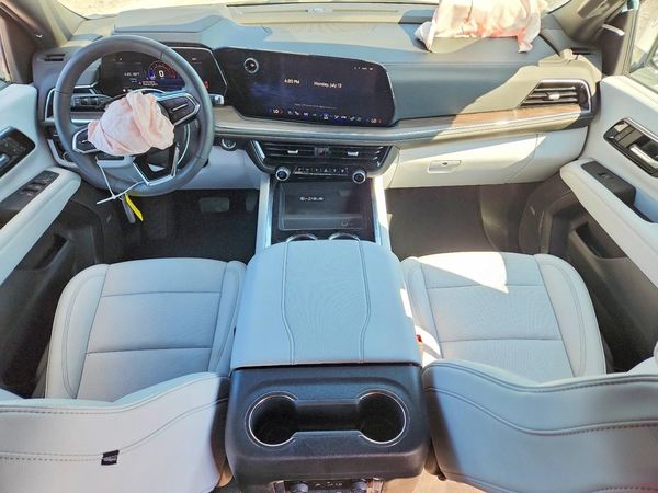 2025 CHEVROLET TAHOE