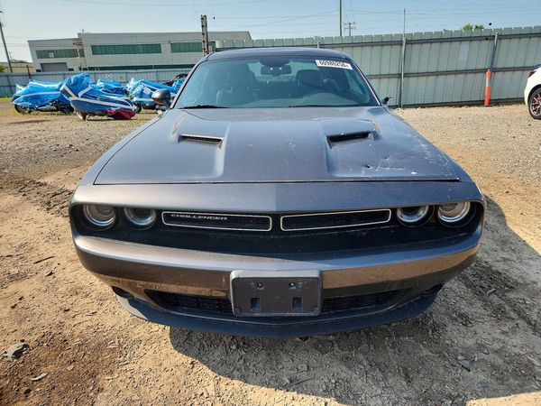 2015 DODGE CHALLENGER SXT Plus