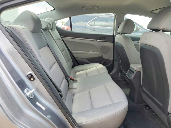 2017 HYUNDAI ELANTRA SE Base — PSRS