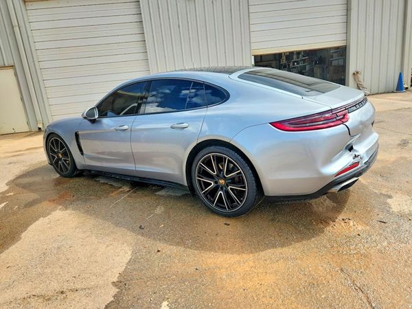 2020 PORSCHE PANAMERA Panamera / Panamera 4