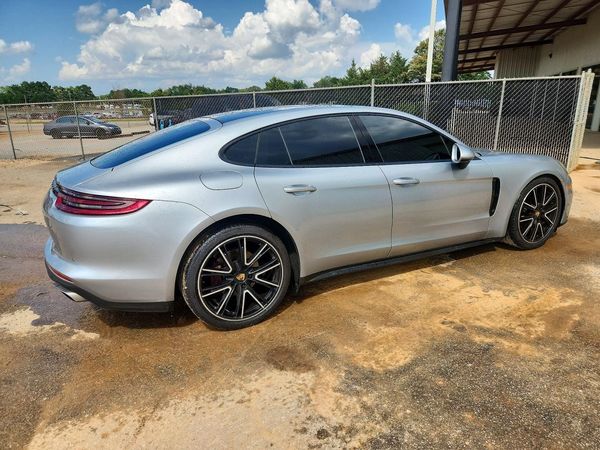 2020 PORSCHE PANAMERA Panamera / Panamera 4