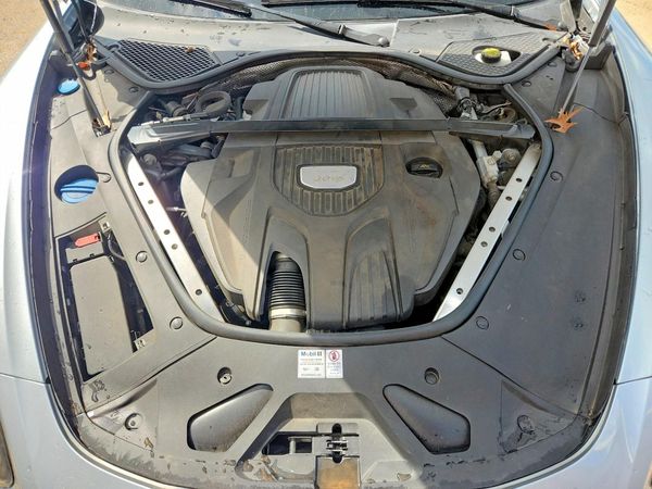 2020 PORSCHE PANAMERA Panamera / Panamera 4