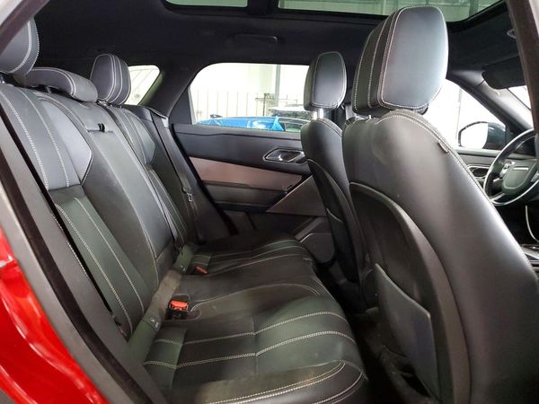 2018 LAND ROVER RANGE ROVER VELAR R-Dynamic SE