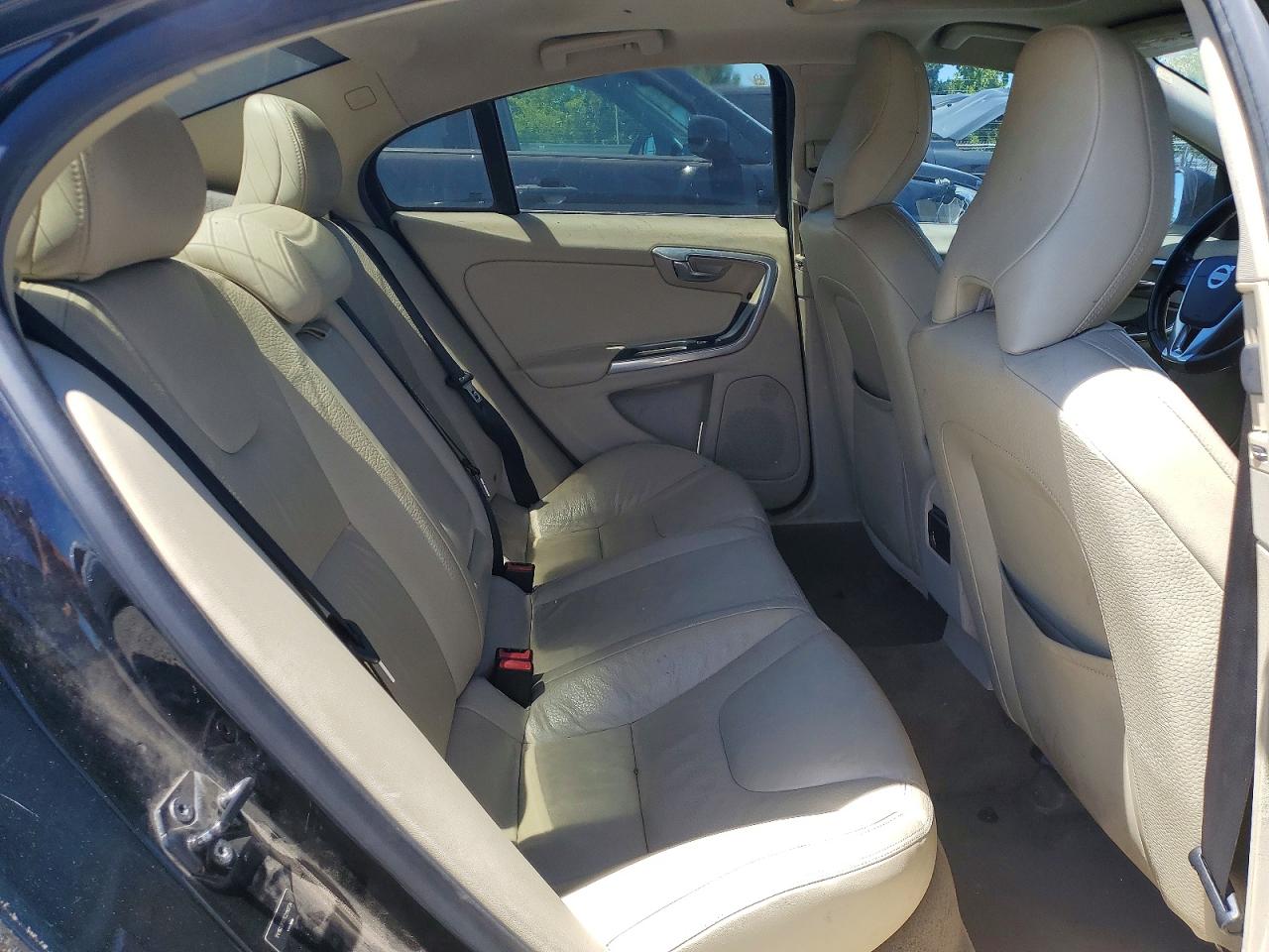 2012 VOLVO S60