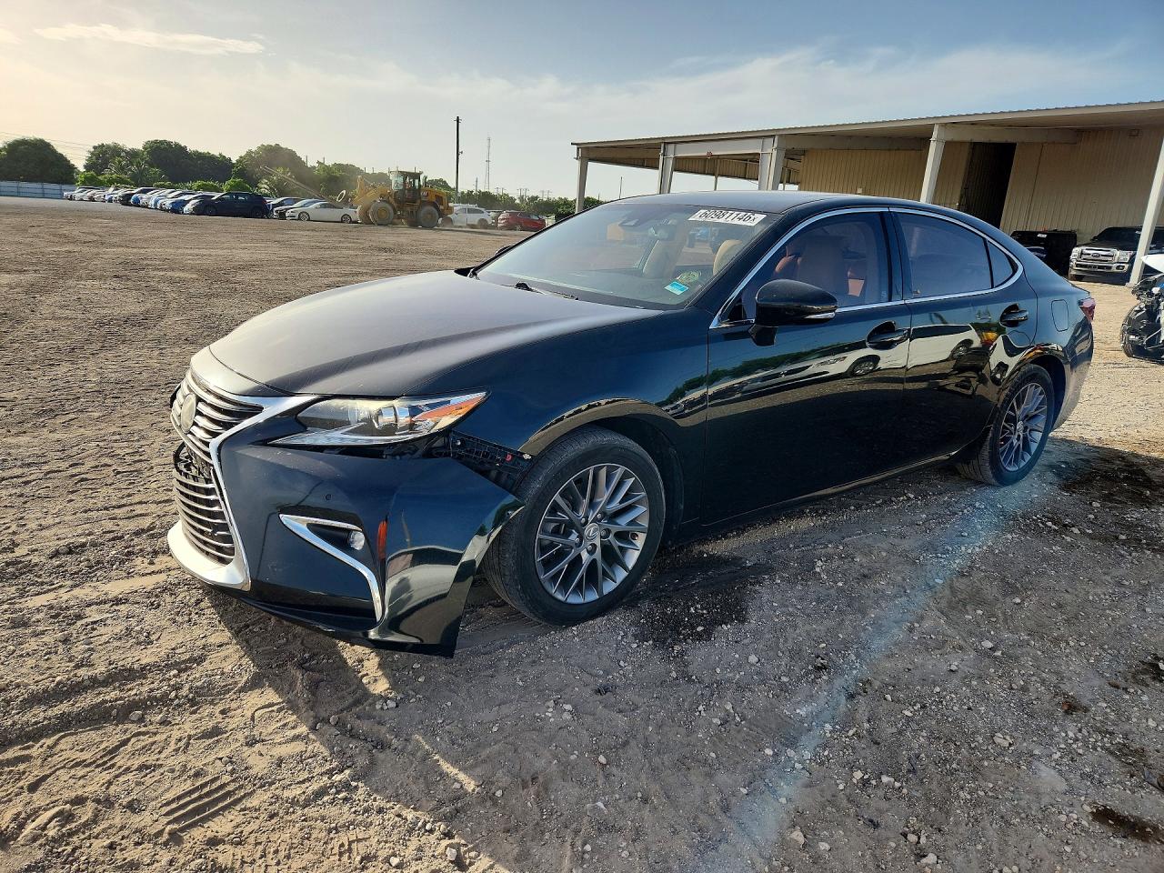 2018 LEXUS ES