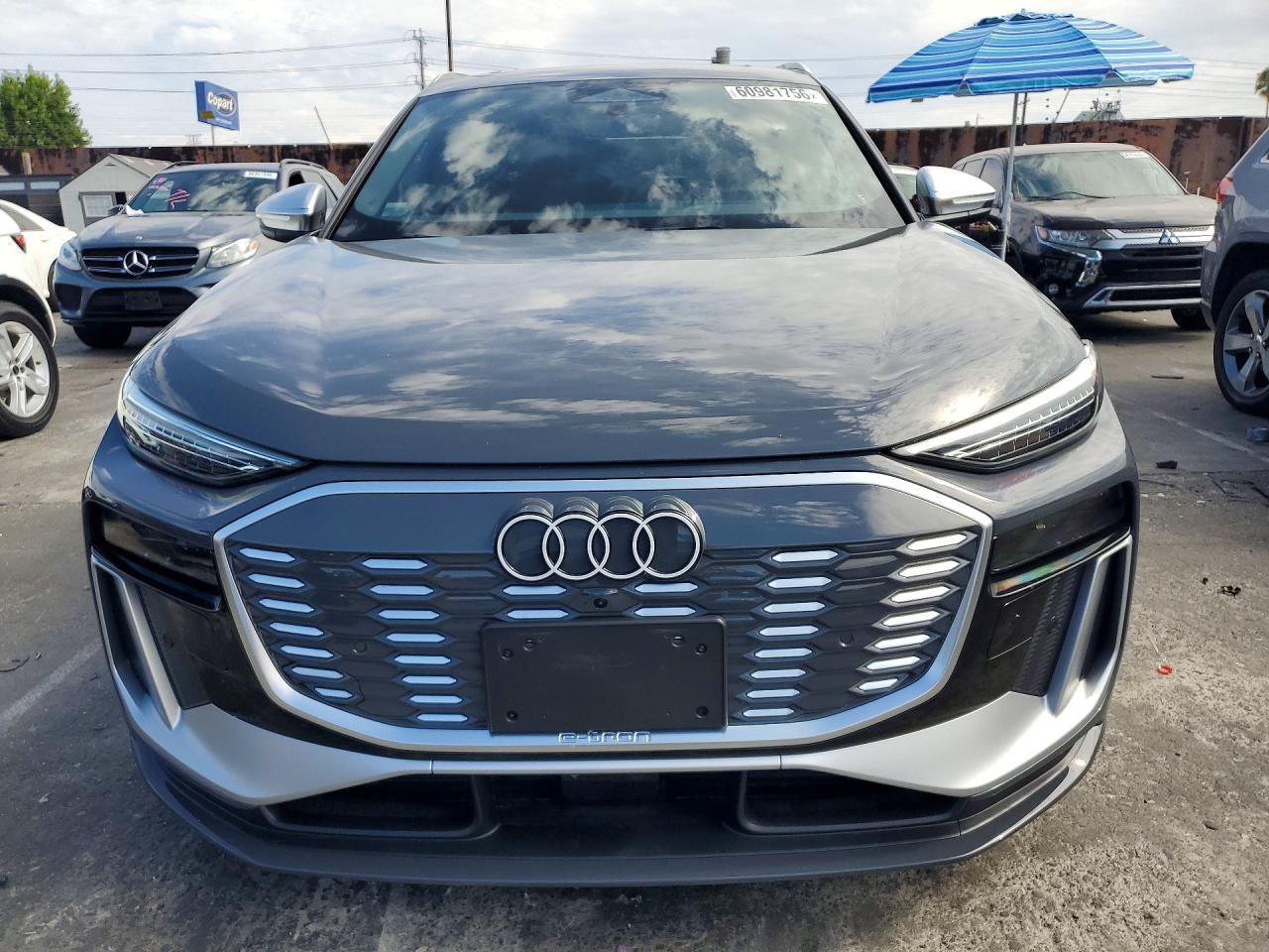 2025 AUDI SQ6 E-TRON