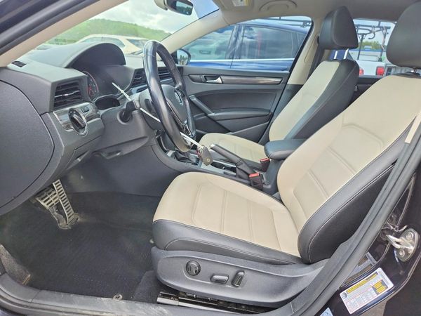 2020 VOLKSWAGEN PASSAT