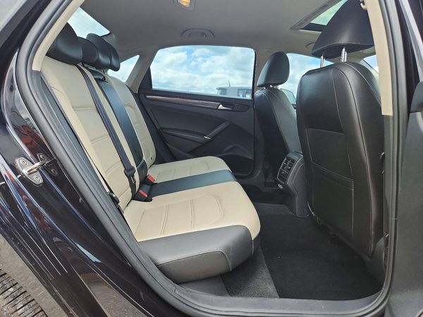 2020 VOLKSWAGEN PASSAT