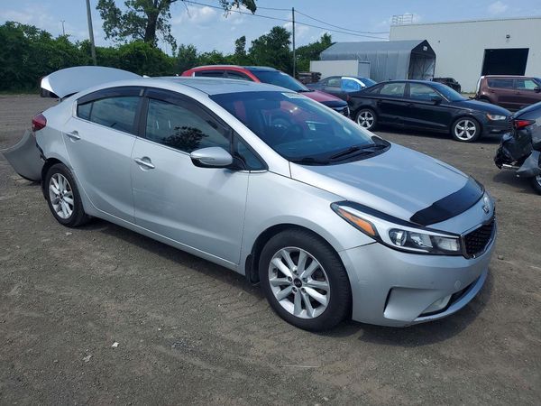 2017 KIA FORTE EX