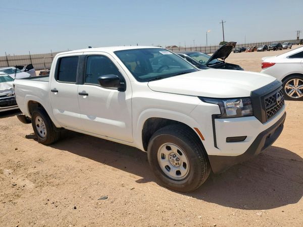2024 NISSAN FRONTIER