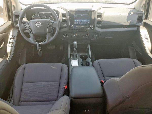 2024 NISSAN FRONTIER