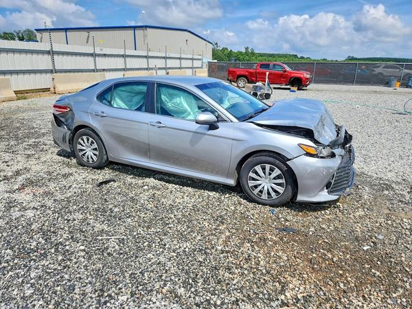 2018 TOYOTA CAMRY L/LE/SE/XLE