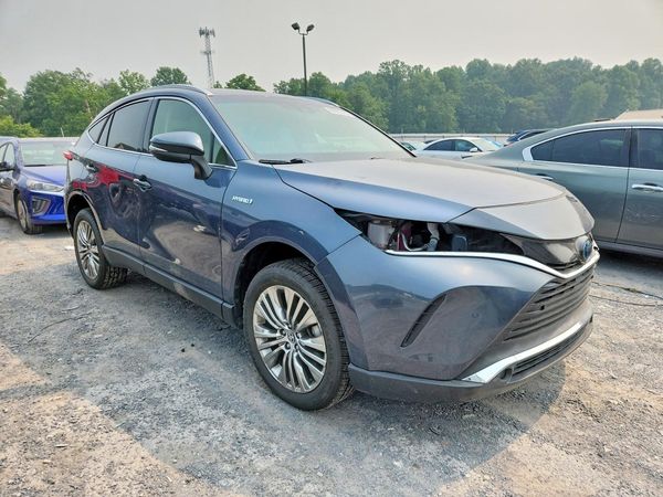 2021 TOYOTA VENZA