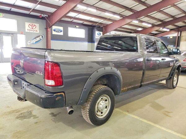 2014 RAM 2500 ST CREW CAB 4X4