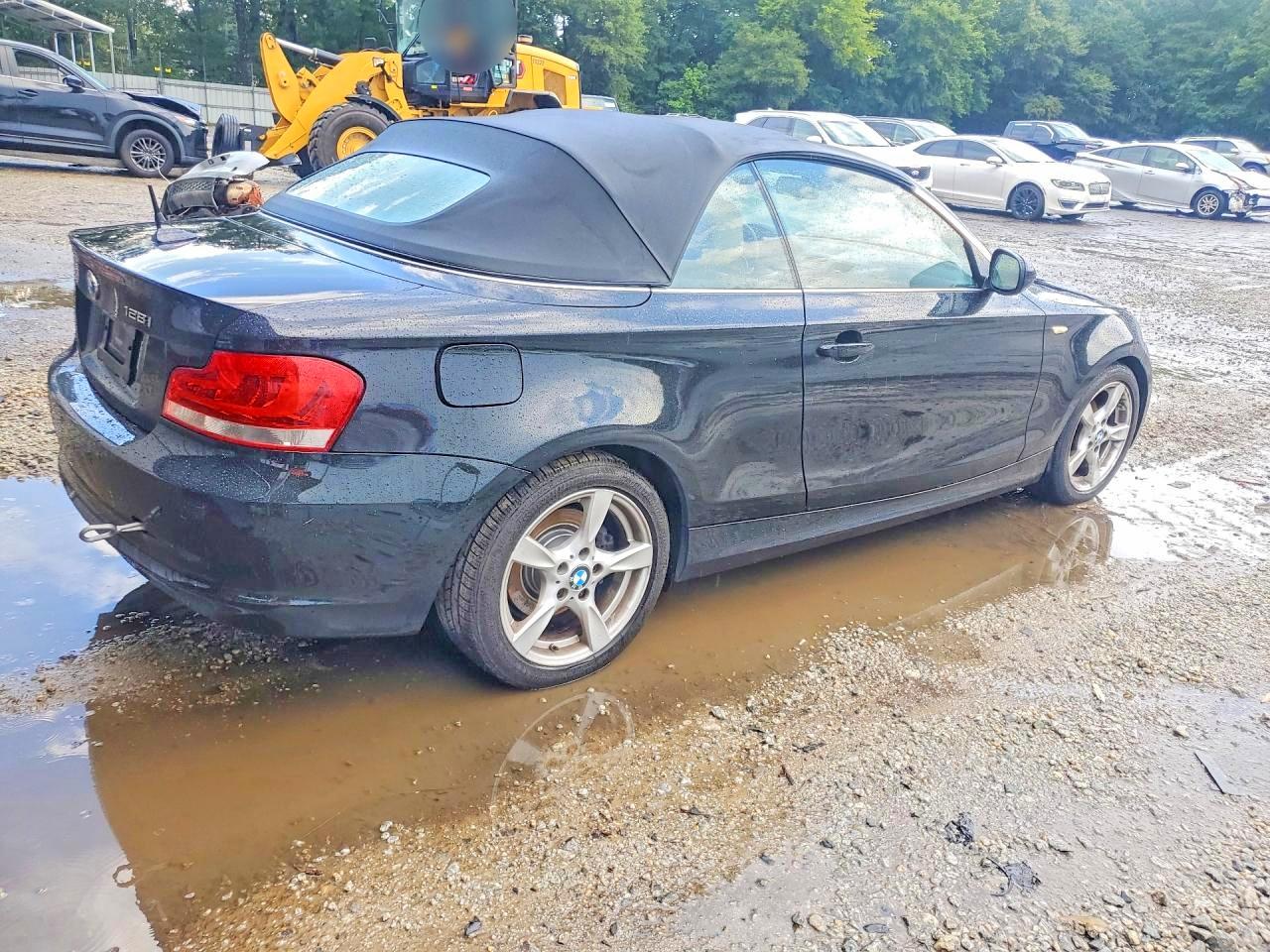 2013 BMW 128