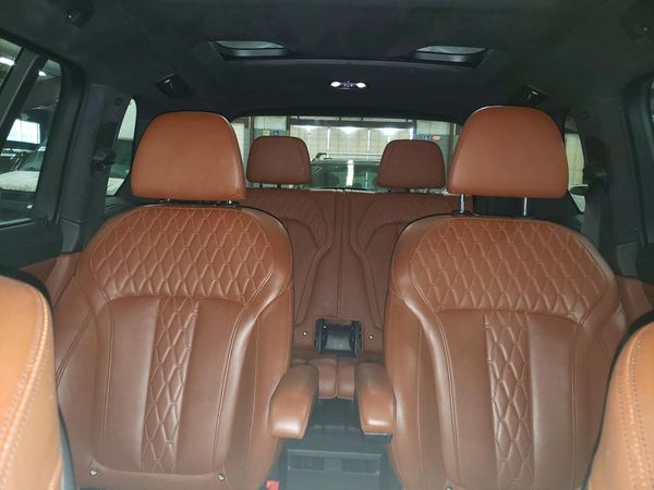 2019 BMW X7 xDrive50i