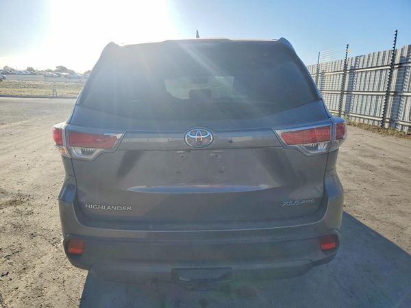 2016 TOYOTA HIGHLANDER Base/Hybrid