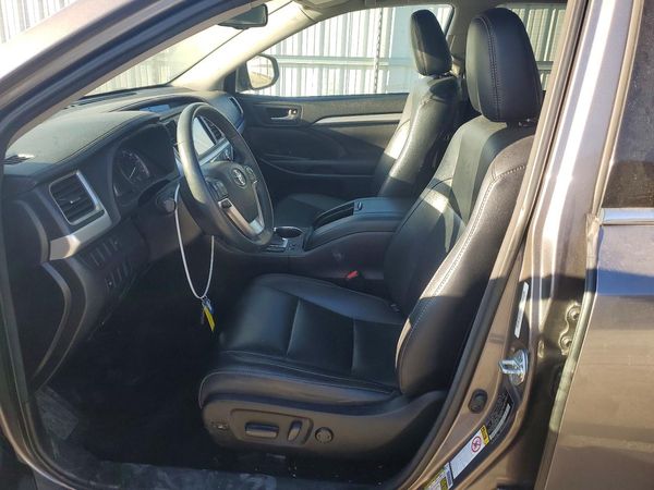 2016 TOYOTA HIGHLANDER Base/Hybrid