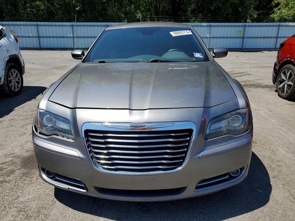2012 CHRYSLER 300 300S V8