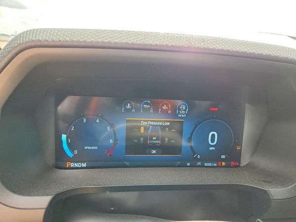 2025 FORD F150 STX