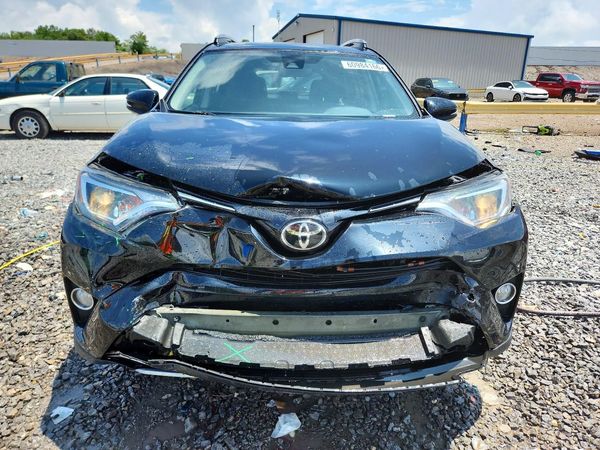 2018 TOYOTA RAV4 Adventure/XLE
