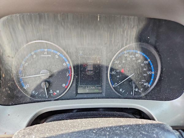 2018 TOYOTA RAV4 Adventure/XLE