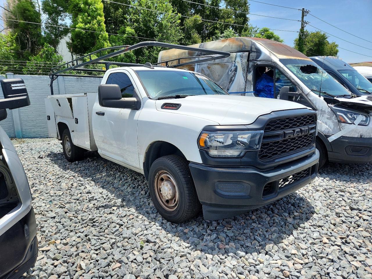 2023 RAM 2500 TRADESMAN REG CAB 4X2