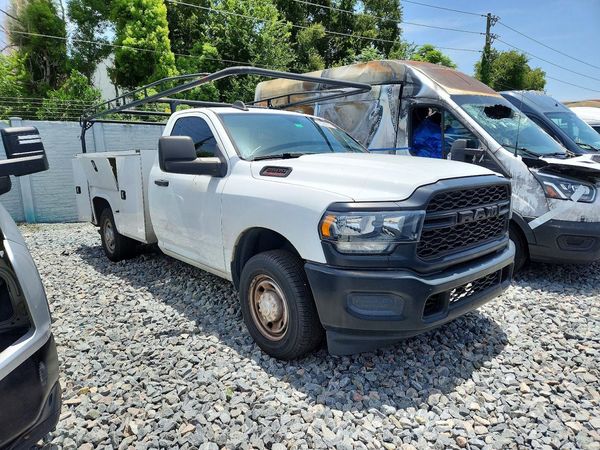 2023 RAM 2500 TRADESMAN REG CAB 4X2