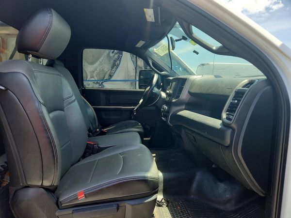 2023 RAM 2500 TRADESMAN REG CAB 4X2