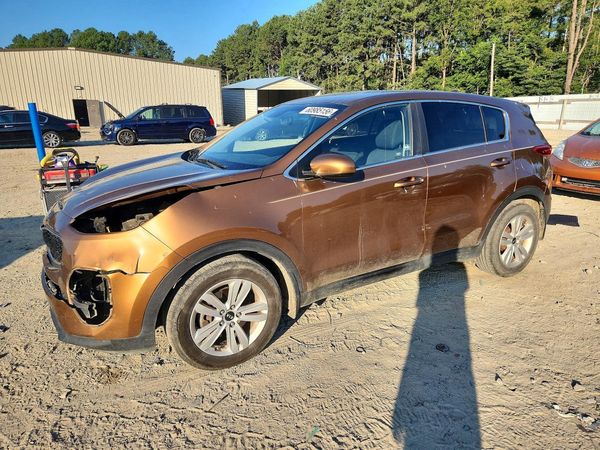 2017 KIA SPORTAGE LX