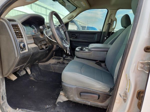 2018 RAM 2500 ST CREW CAB 4X4