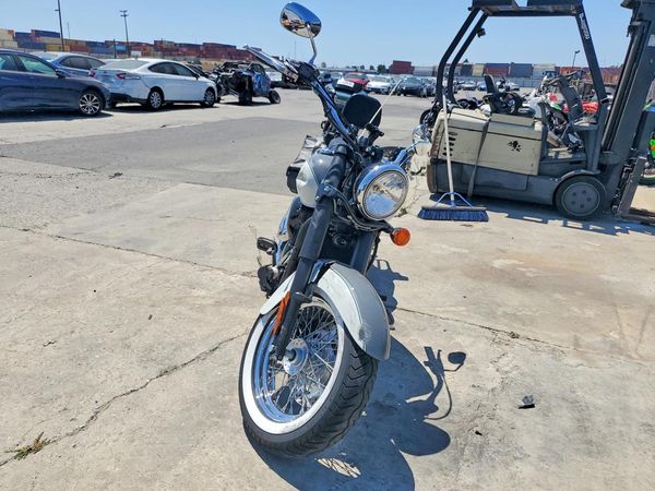 2024 KAWASAKI VN900 E