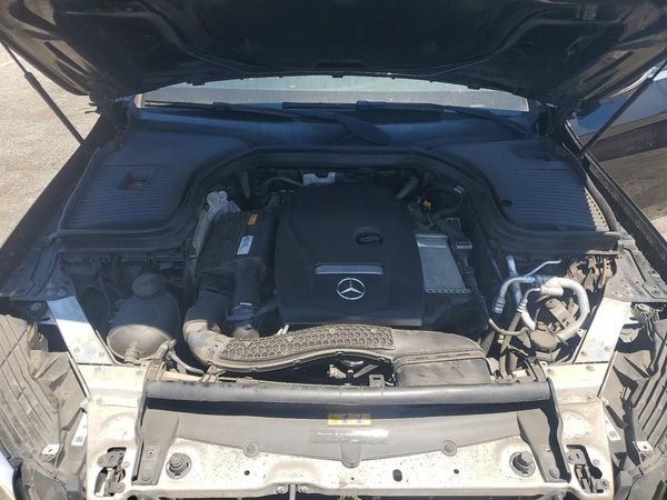 2019 MERCEDES-BENZ GLC GLC300
