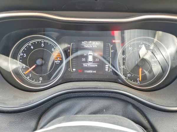 2019 JEEP CHEROKEE LATITUDE FWD