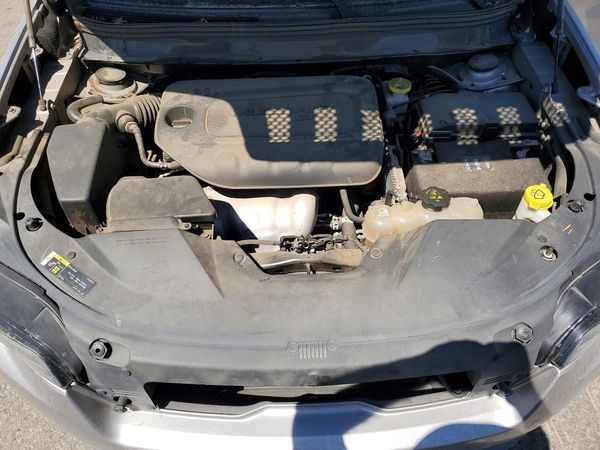2019 JEEP CHEROKEE LATITUDE FWD