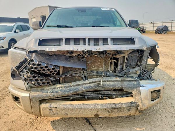 2020 TOYOTA TUNDRA SR5 Grade