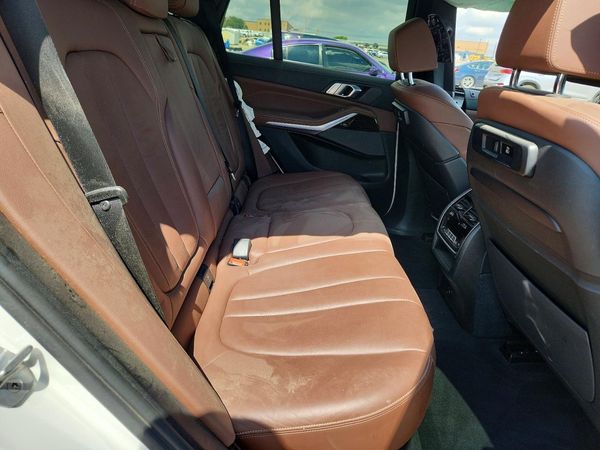 2020 BMW X5 M50i