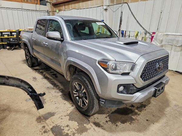 2018 TOYOTA TACOMA